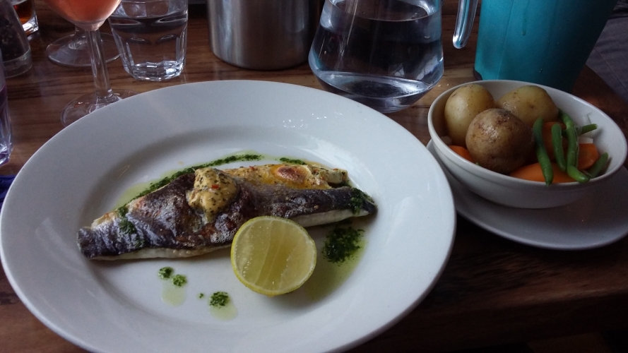 Opening Hours Reviews Location Seafood Restaurants